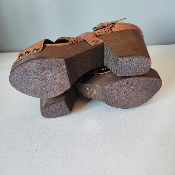 Free People Clog "NEW" - Picture 8 of 16